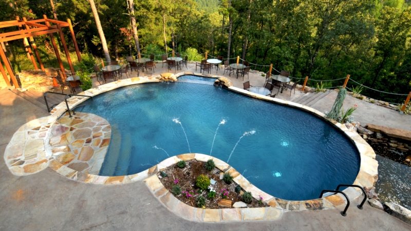 Jasa Perbaikan Kolam Renang & Perawatan