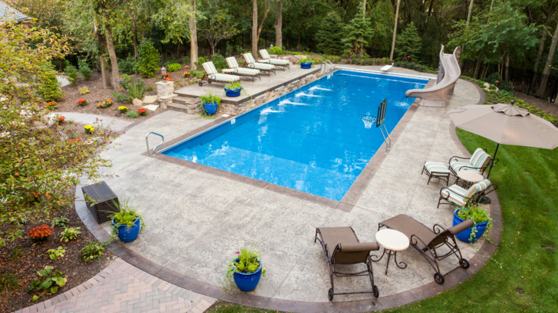 Renovasi Kebocoran Kolam Renang